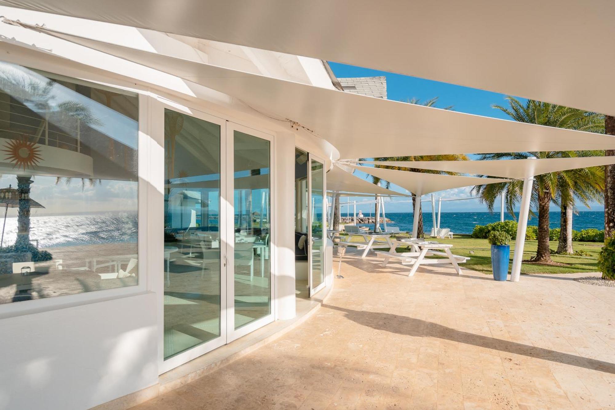 The Bannister Hotel & Yacht Club By Mint Samana Bagian luar foto